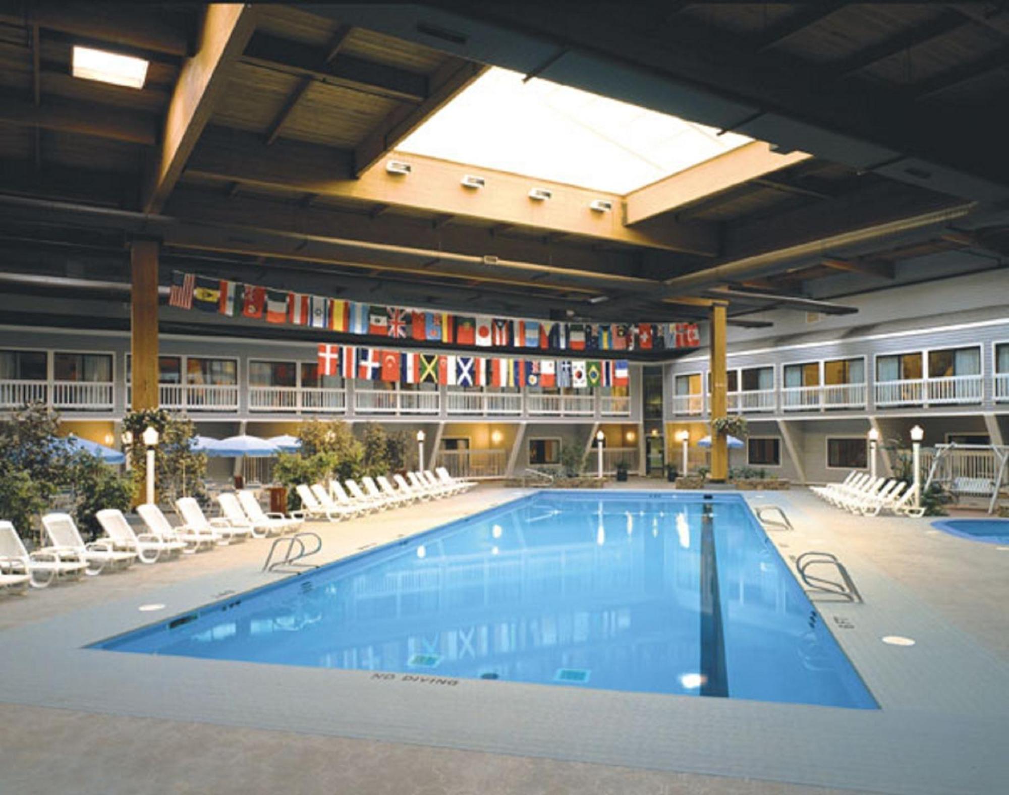 The Cove At Yarmouth Hotell West Yarmouth Eksteriør bilde